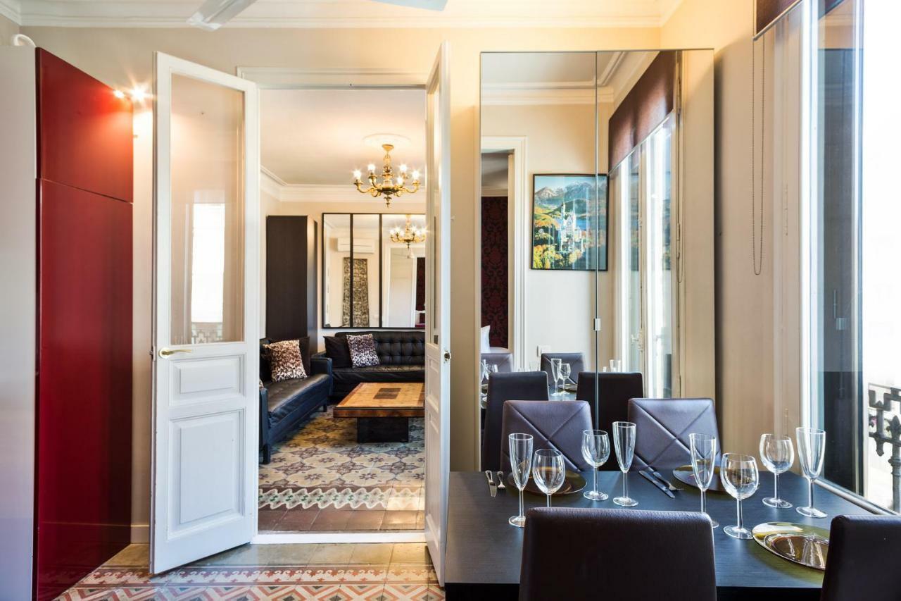 Arago 345 Apartment